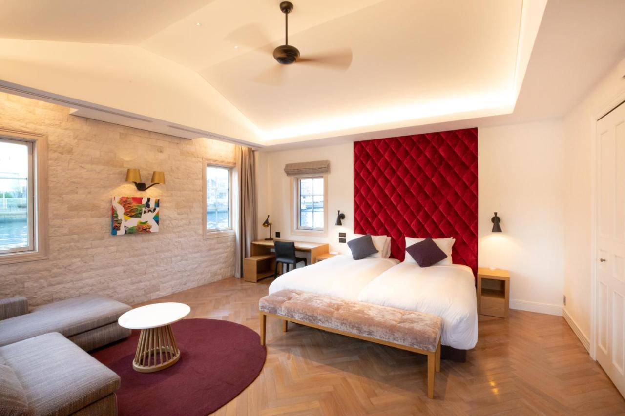 Petals Hotel